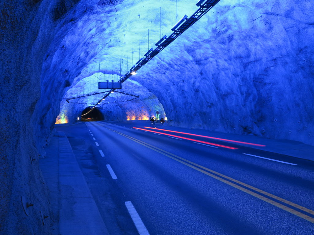 Lærdaltunnel, längster Straßentunnel der Welt, 24,50 km
