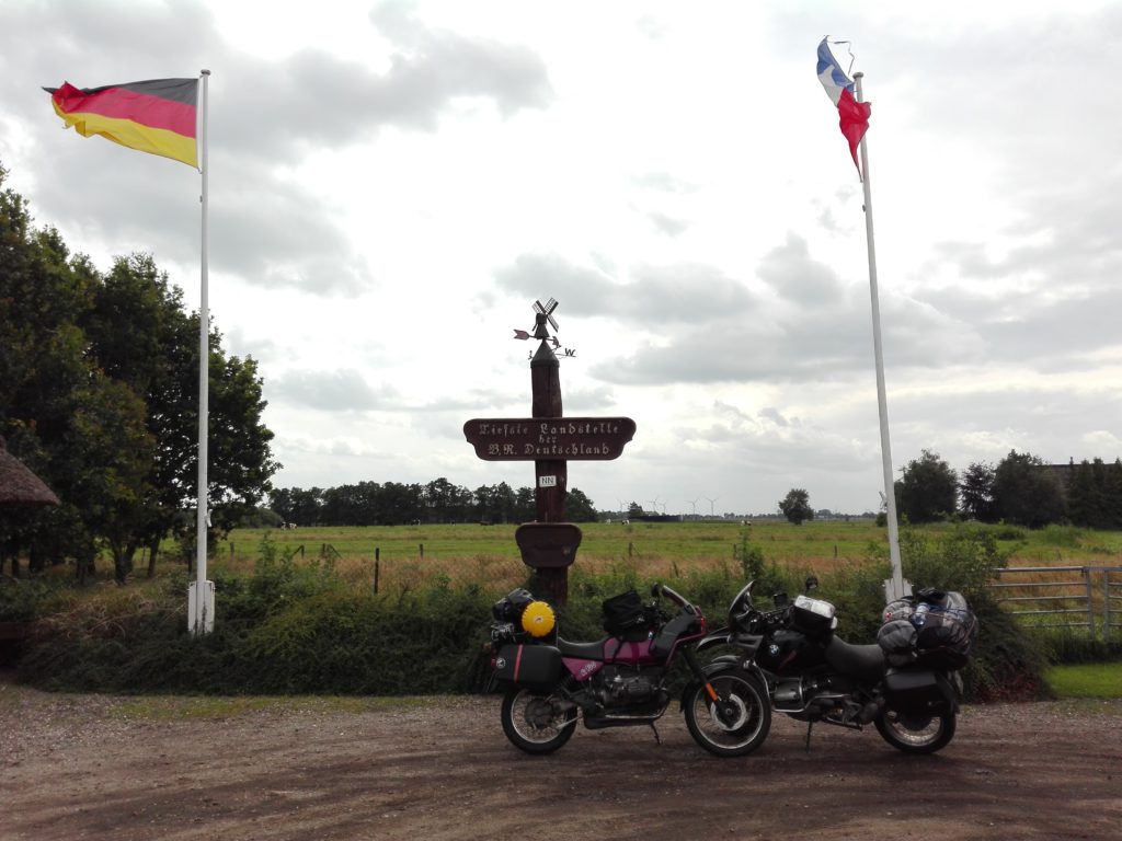 Ziemlich tief an Land, 3,54m u.d.M, tiefste Landstelle in Deutschland